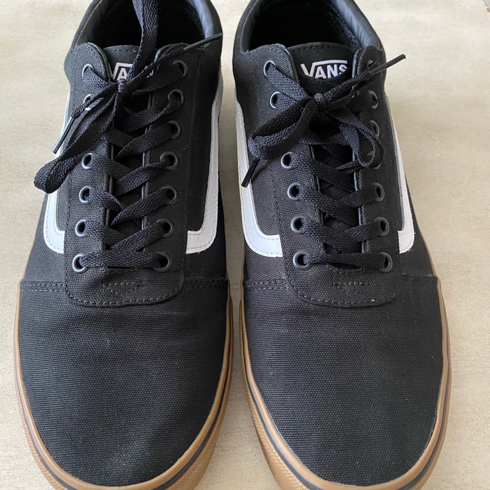 Vans Ward